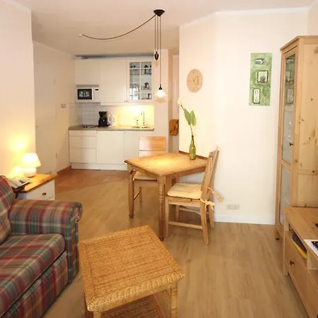 Strandstrasse-32-wohnung-35-727